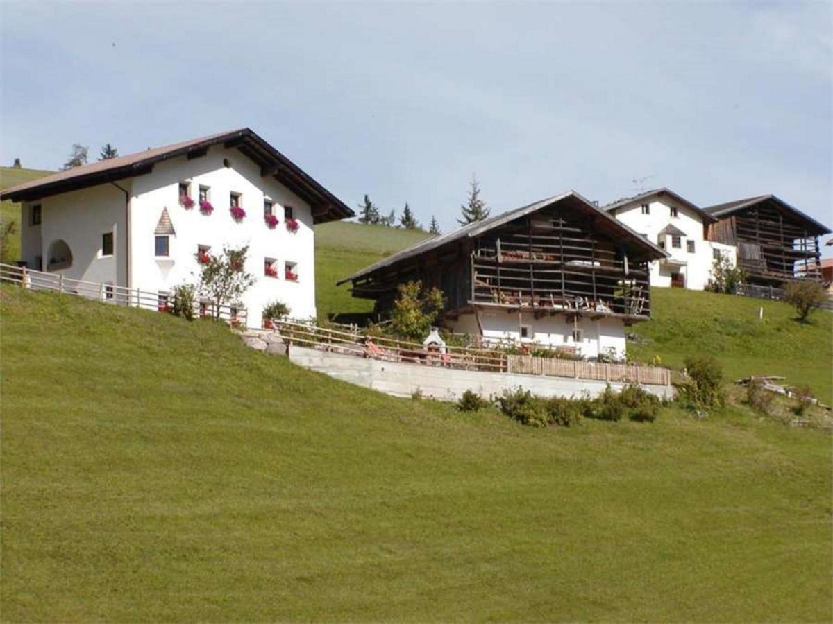 Agriturismo Apartments Tuene Ortisei Exterior photo