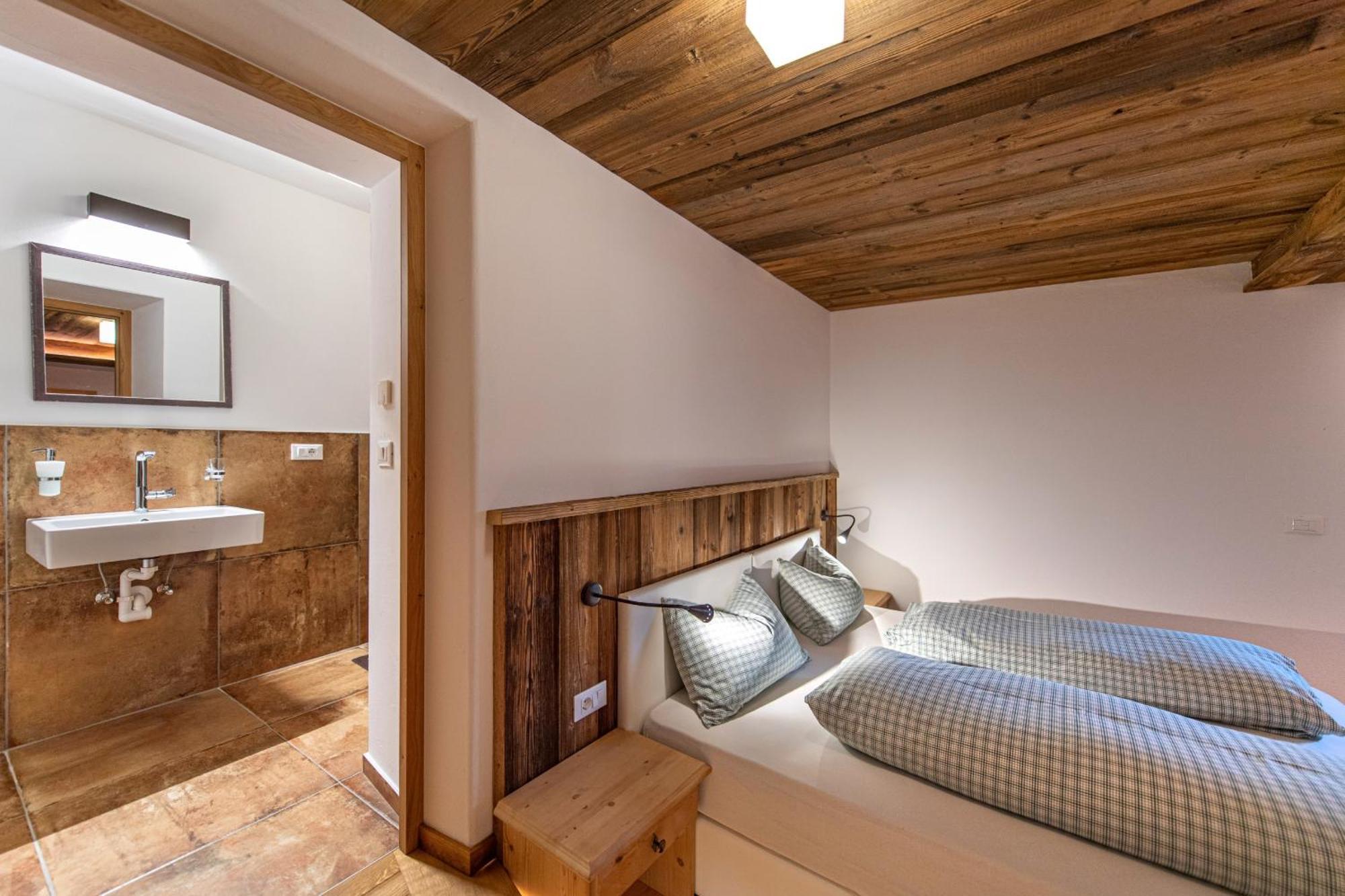 Agriturismo Apartments Tuene Ortisei Exterior photo